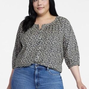 Button-Front Floral Peasant Top in Black/Cream